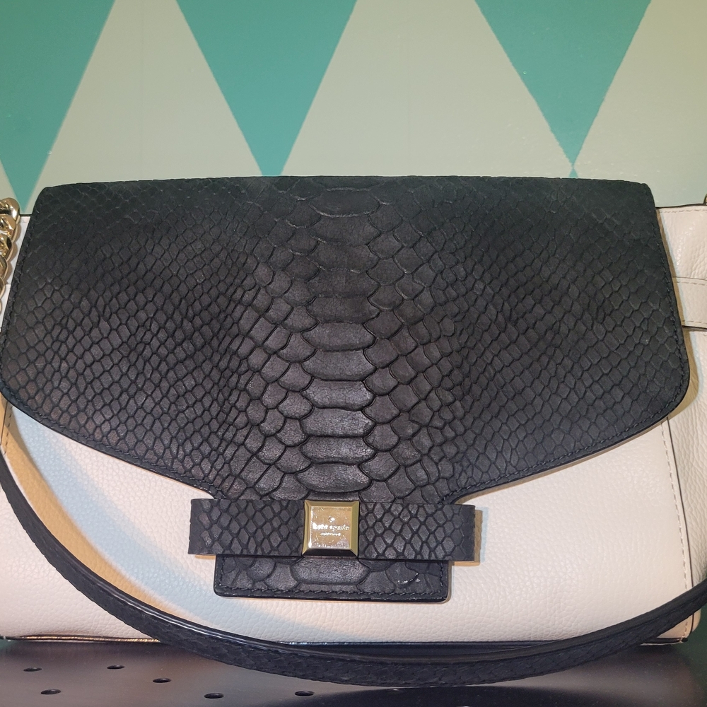 Kate Spade Montrose Place Shantel shoulder bag In cement & black pebble Leather
